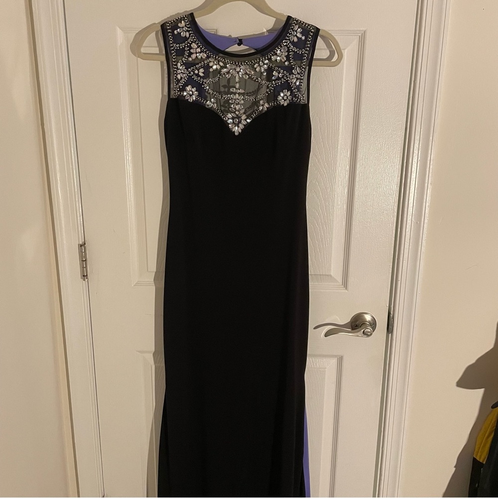 Windsor Bodycon Gown size 7/8